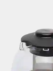 Черный заварочный чайник