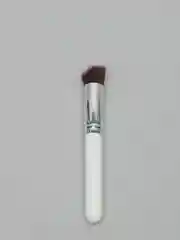 Молочный кисть для макияжа лица