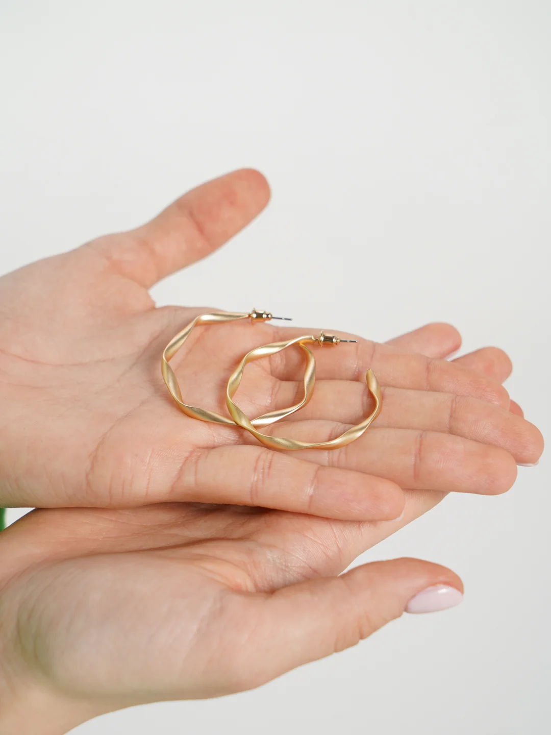 Серьги женские