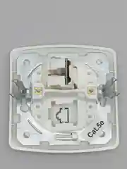 Розетка компьютерная CAT5E Vi-ko by Panasonic Carmen, белая