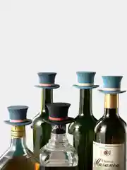 Пробка для бутылки вина, шампанского, пива, коньяка, рома, виски  сувенирная