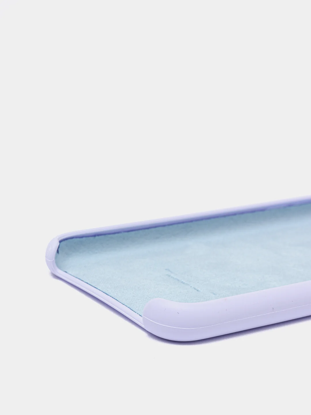 Небесно-голубой чехлы на iPhone 11, 12, 12 Pro Silicone