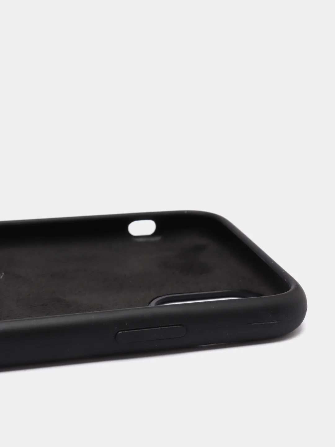 Черный чехлы на iPhone 11, 12, 12 Pro Silicone