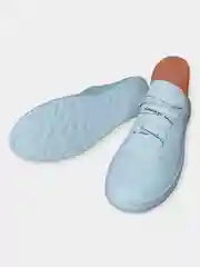 Женские кроссовки