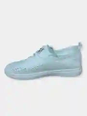 Кроссовки женские