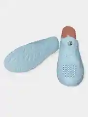 Кроссовки женские