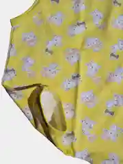 Желтый песочник для девочки на завязках