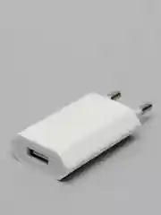 Зарядное устройство для iPhone (сетевой адаптер)