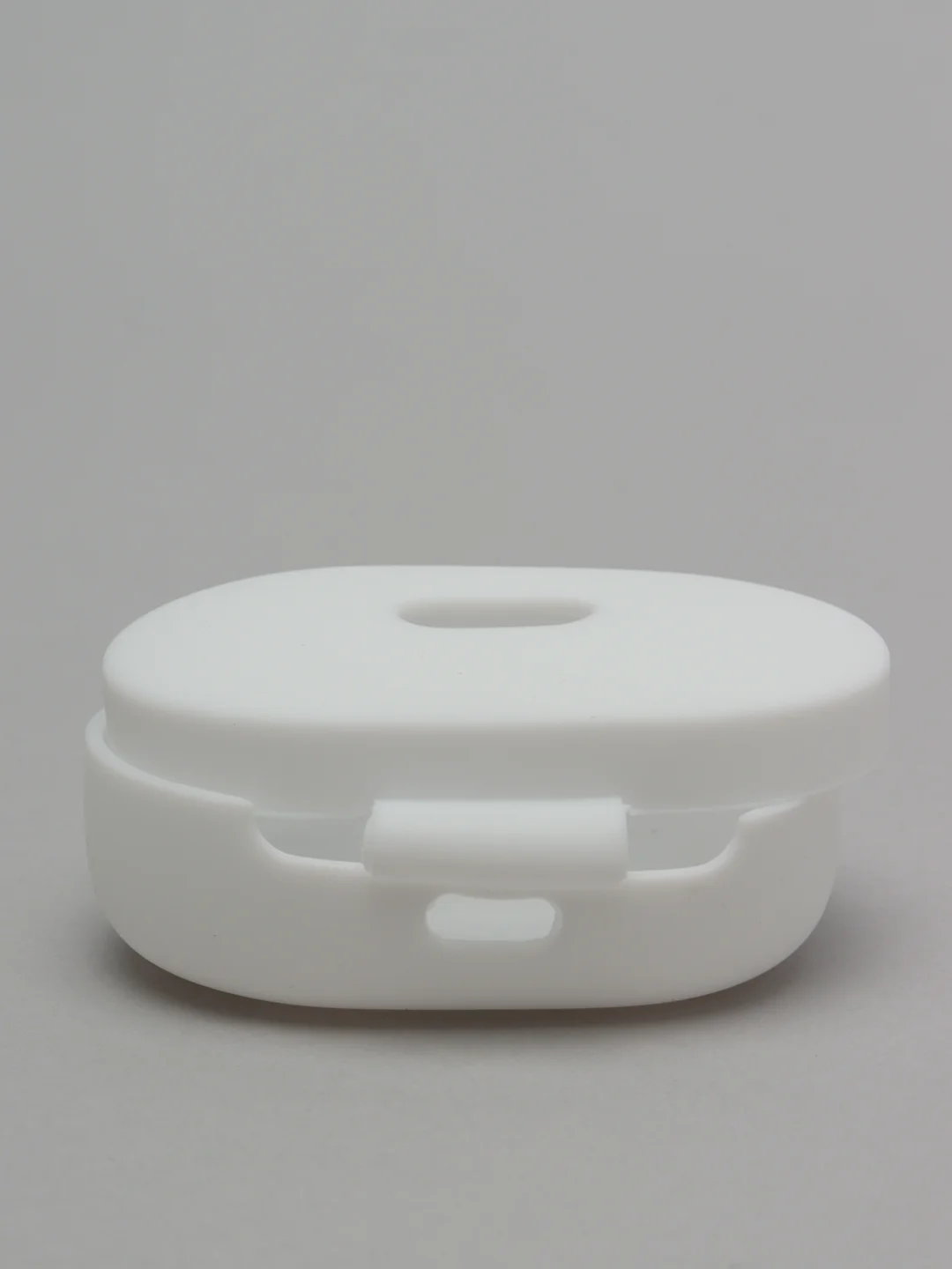 Белый чехол для наушников Xiaomi Redmi Airdots / Airdots S / Airdots 2, силиконовый чехол