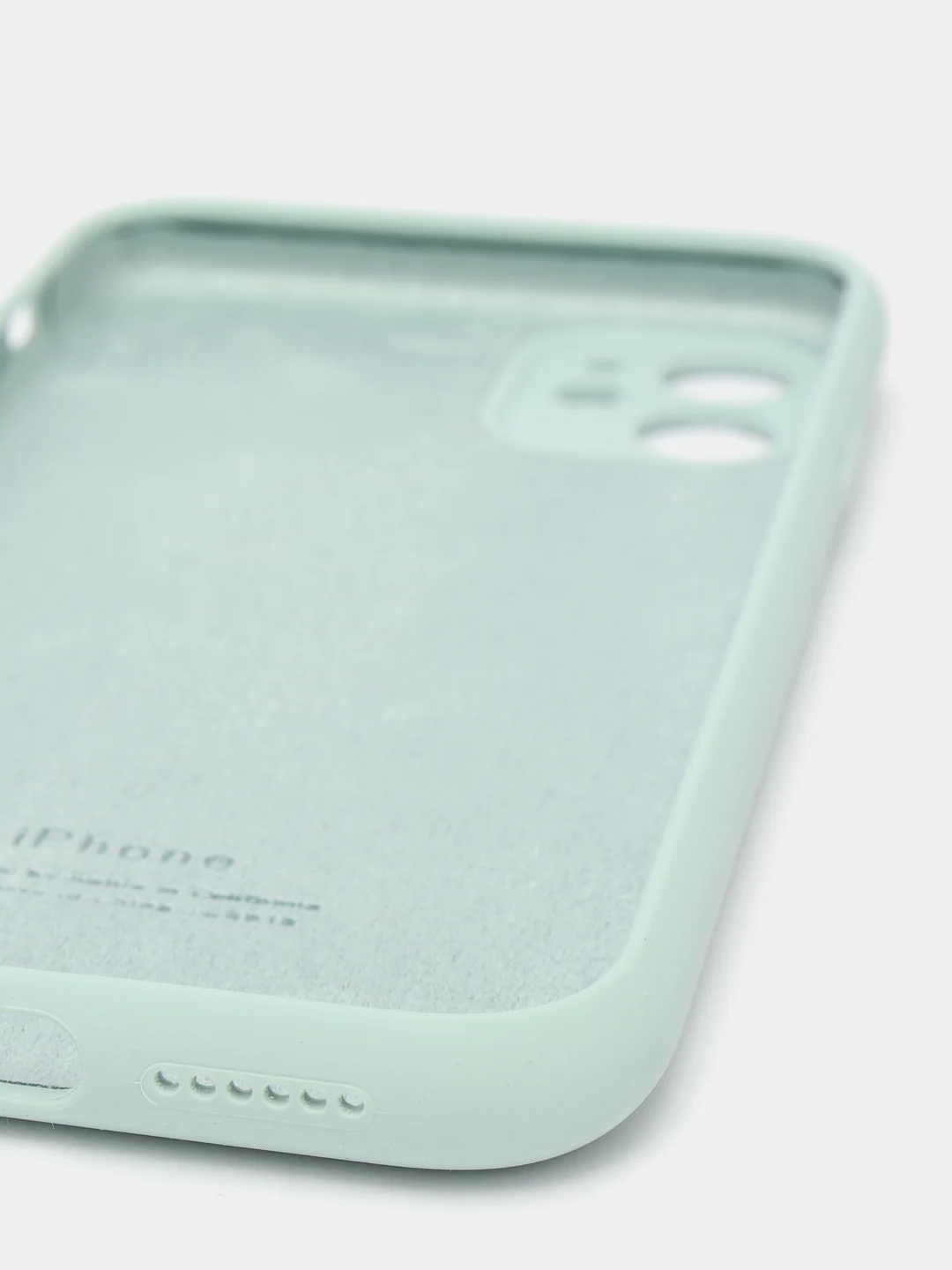 Бирюзовый силиконовый чехол iPhone 11, Silicone Case, с закрытым низом и защитой камеры
