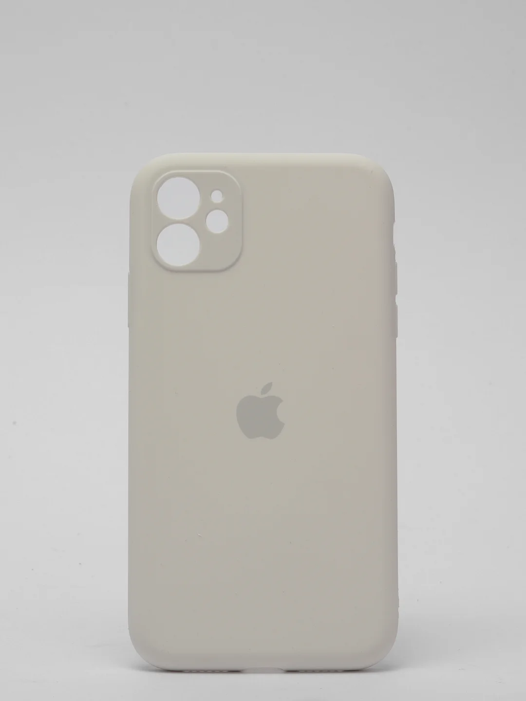 Белый силиконовый чехол iPhone 11, Silicone Case, с закрытым низом и защитой камеры