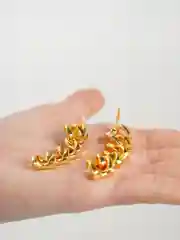 Коралловый меланж серьги женские, классические