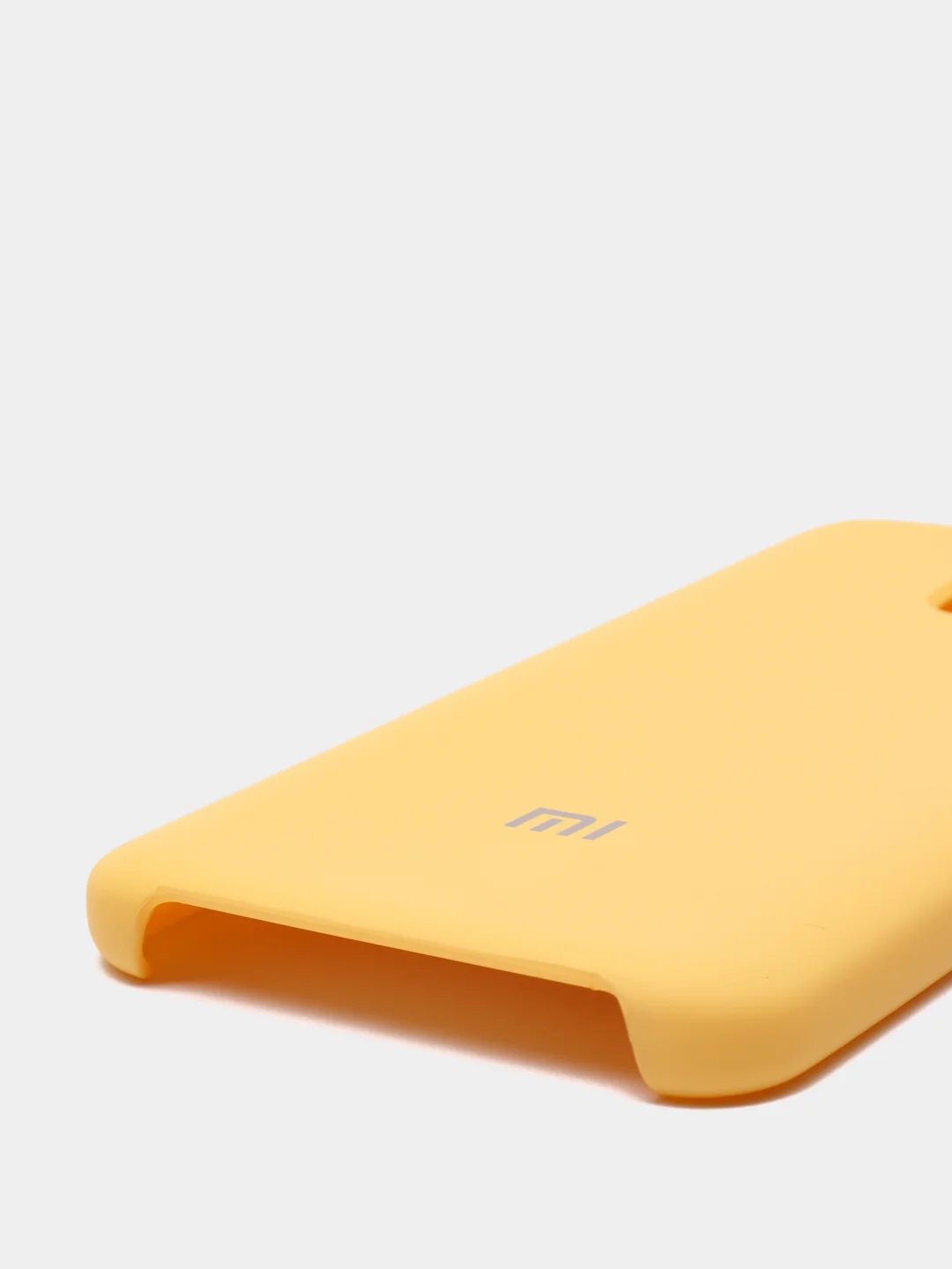 Желтый чехол силиконовый Silicone Cover Case для Xiaomi Redmi 8, 8A