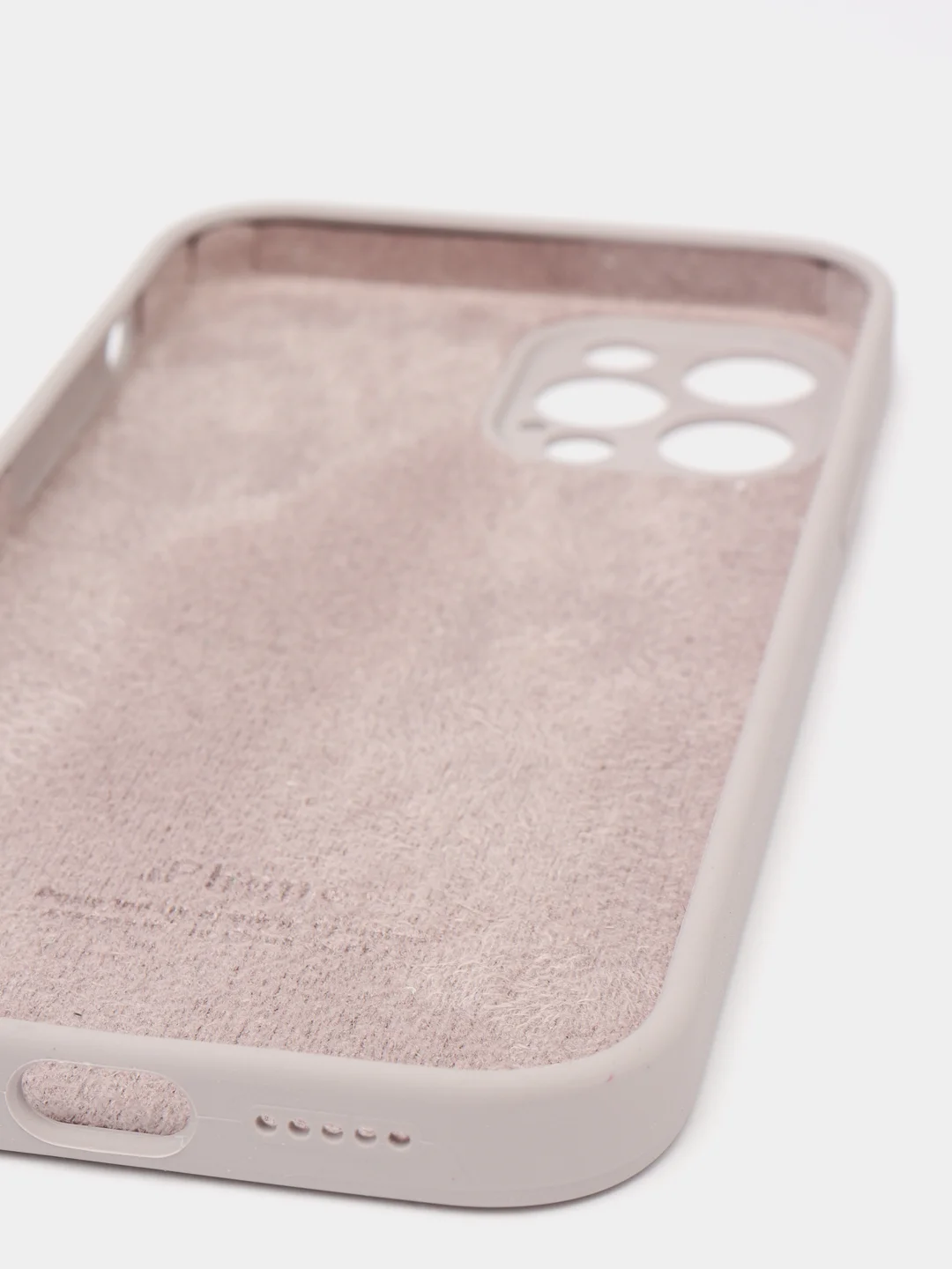 Бежевый силиконовый чехол iPhone 12 Pro, Silicone Case, с закрытым низом и защитой камеры