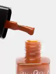 Оливковый лак для ногтей
