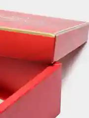 Красный подарочный набор: пакет и коробка