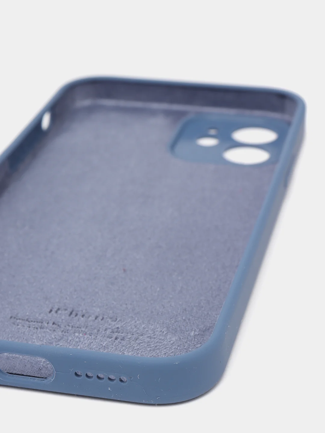 Темно-синий силиконовый чехол iPhone 12, Silicone Case, с закрытым низом и защитой камеры