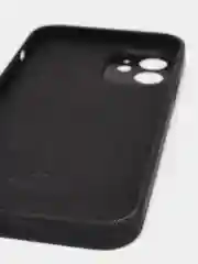 Черный силиконовый чехол iPhone 12, Silicone Case, с закрытым низом и защитой камеры