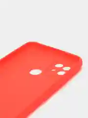 Красный чехол силиконовый матовый для Realme C21
