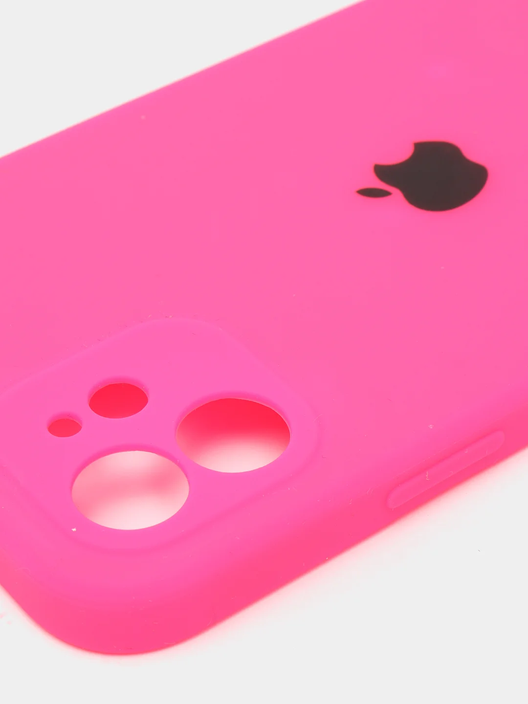 Фуксия силиконовый чехол iPhone 12, Silicone Case, с закрытым низом и защитой камеры