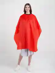 Красный пеньюар парикмахерский