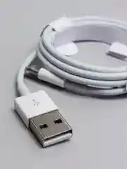 Кабель для зарядки iPhone, iPad, AirPods / Зарядное устройство, зарядник, провод лайтинг