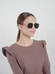 Черный очки солнцезащитные квадратной формы в тонкой оправе