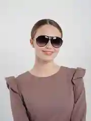 Черный женские солнцезащитные очки с салфеткой