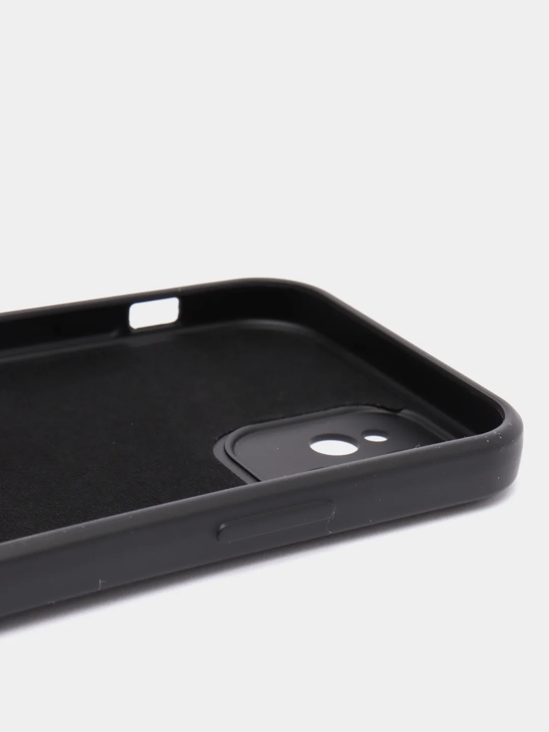 Черный чехол силиконовый iPhone 12