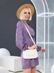 Белый женская сумка-клатч через плечо на цепочке