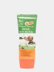 Солнцезащитный крем для лица Ekel "Soothing&Moisture Snail Sun Block", SPF50/PA+++