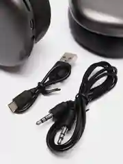 Черный bluetooth-наушники полноразмерные P9