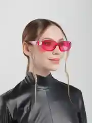Розовый солнцезащитные очки