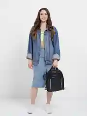 Багровый рюкзак черный кожанный