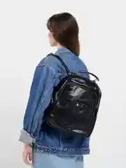 Бирюзовый рюкзак черный кожанный