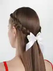 Белый резинка бантик