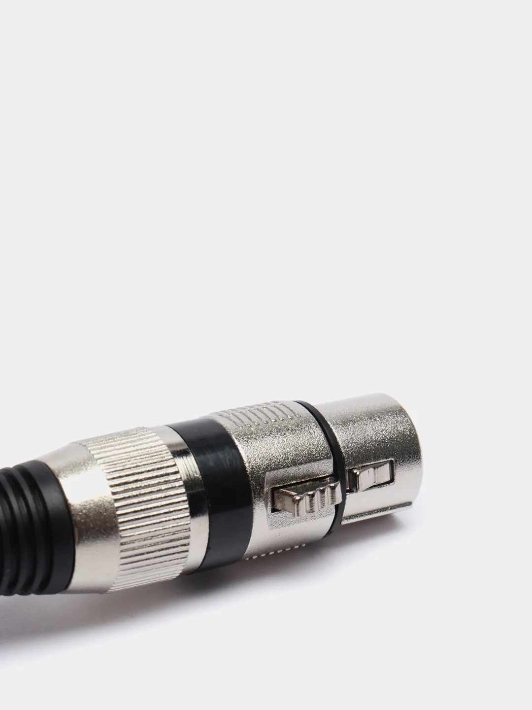 XLR кабель