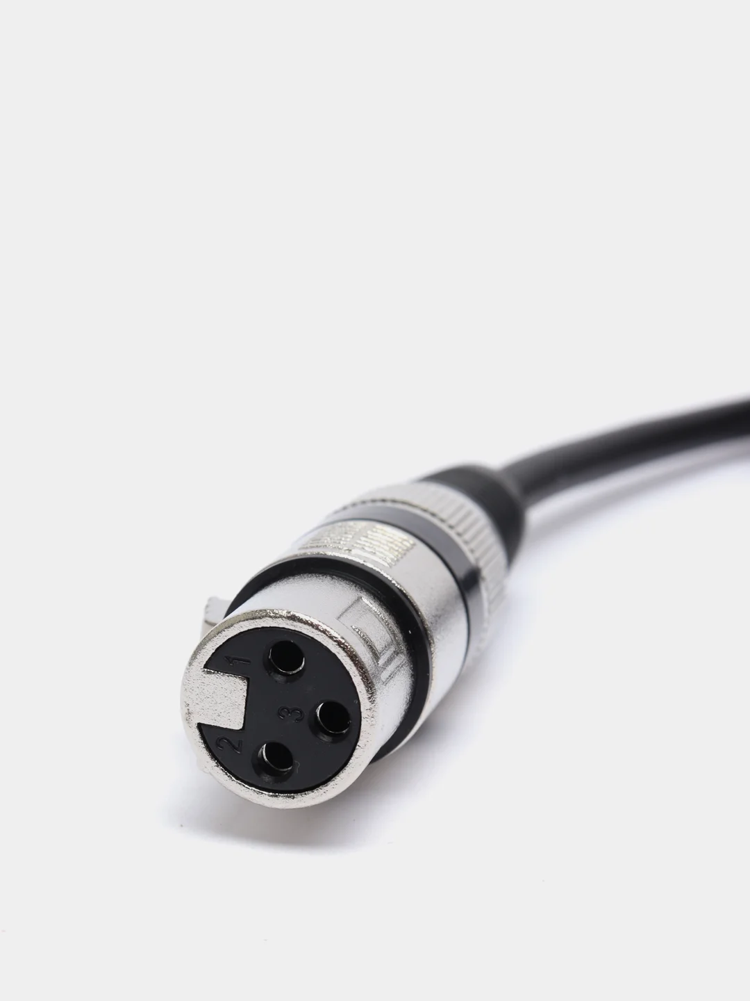 XLR кабель