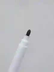 Желтый маркер для белых досок, с губкой, на водной основе (черный стержень)