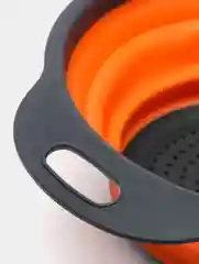 Оранжевый дуршлаг