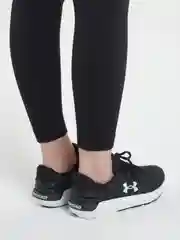 Кроссовки женские Under Armour W Charged Rogue 2.5