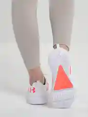 Кроссовки женские Under Armour W HOVR Rise 3 Novelty