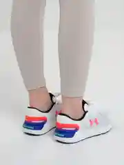 Кроссовки женская Under Armour W Charged Rogue 2.5