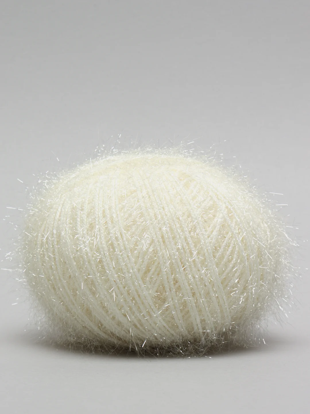 Молочный пряжа YarnArt "Christmas", Полиамид, 50 г, 142 м