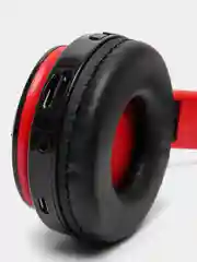 Алый беспроводные наушники с Bluetooth