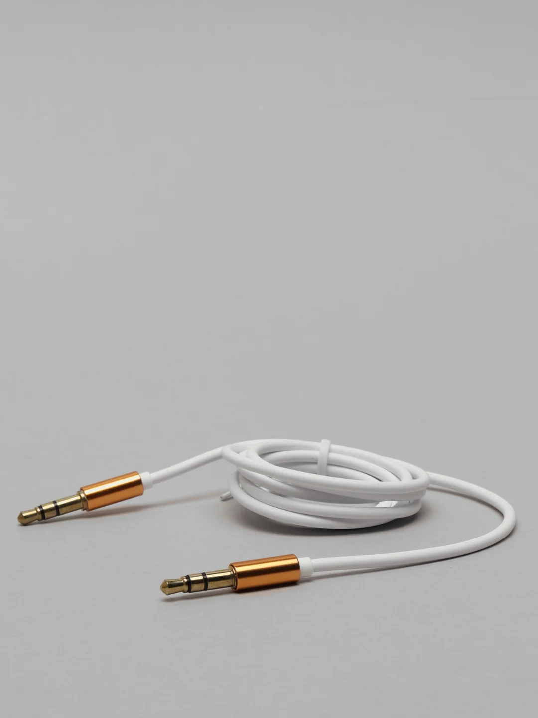 AUX jack 3.5 мм - кабель BYZ с позолоченным штеккером