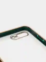 Зеленый чехол-накладка для 7 / 8 / SE2020, 7 plus / 8 plus, силиконовый, с металлическим ободком