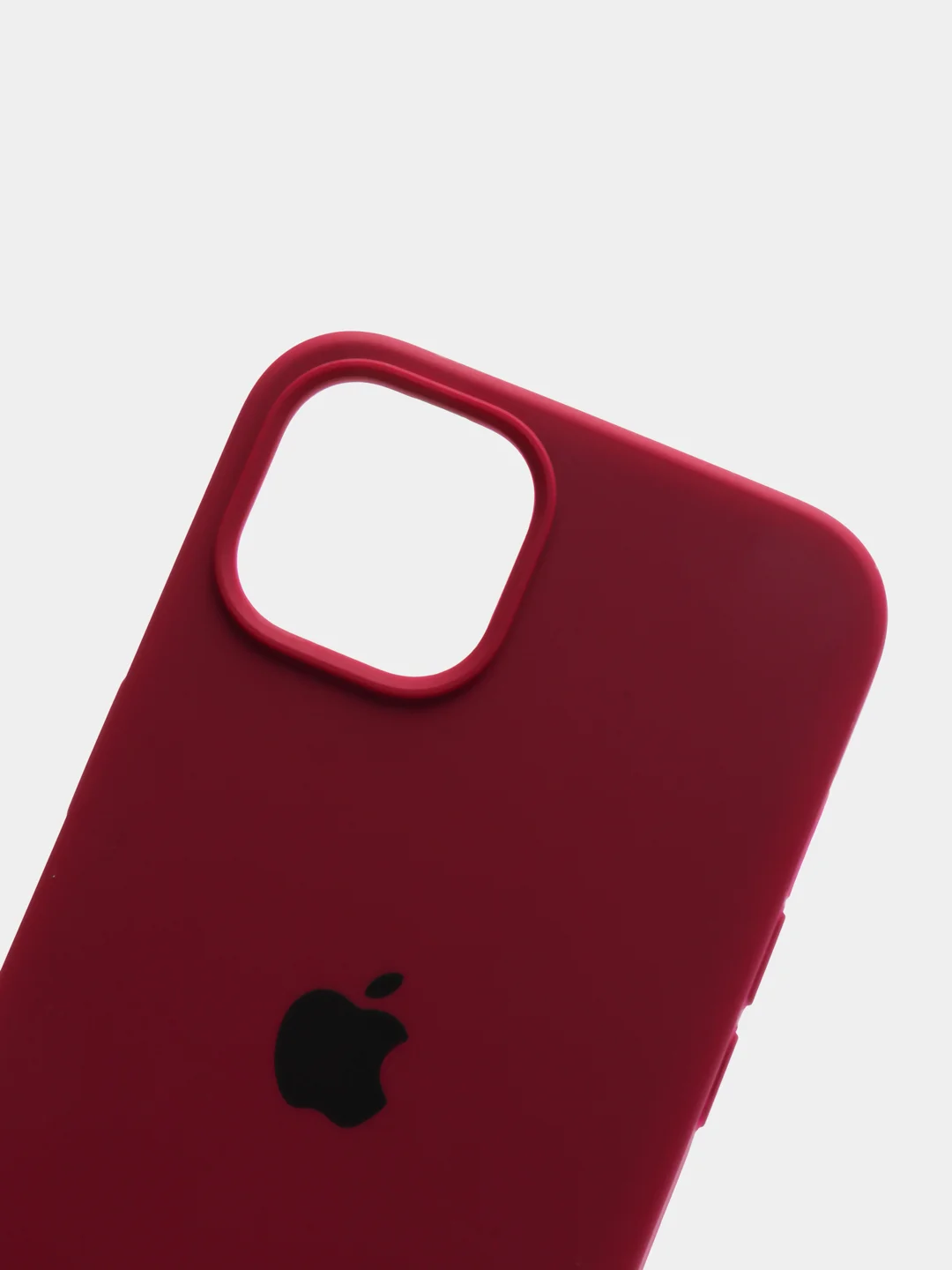 Багровый чехол Silicone Case для iPhone 13 с закрытым низом