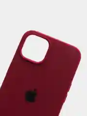 Багровый чехол Silicone Case для iPhone 13 с закрытым низом