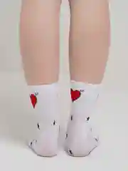 Белый носки женские с принтом "Сердце"